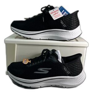 Skechers Women's Slip-ins Go Run Consistent 2.0 Endure Sneaker SZ9 NEW